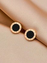 NOIR TIMEPIECE- TIMELESS BLACK AND GOLD STUDS