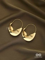 SUNLIT CURVE- ABSTRACT GOLD EARRINGS