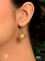 SUN HALO - MINIMAL OXIDISED EARRING