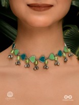 MINTY HEARTS  –  GREEN ENAMEL HEART CHOKER