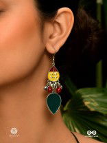 FOREST CHIME – LEAF MOTIF OXIDISED EARRING