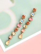 Dazzling Diva of the Party Statement Earrings