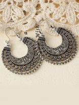 The Lady With A Class Traditional Motif Earrings 