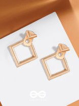 The modern girl’s intriguing artistic ear-jackets