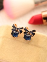 A Pinch of Cuteness - Little cubic bow Earrings 
