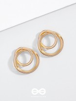 The Golden Intertwined Circles - Casual Daily-wear Studs