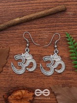 The Ohm - Tiny Trinket Earrings 