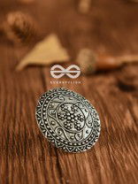 The Curved Artwork - Oxidised Boho Ring