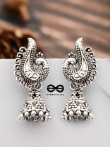The Cute Motifs - Tiny Trinket Earrings