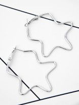 The Everyday Chic - Oversized Star Hoops - Silver