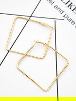 The Everyday Chic - Oversized Rectangle Hoops - Golden