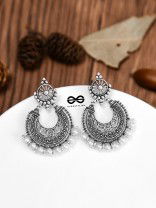 The Elegant Motif Pearls - Oxidised Boho Earrings
