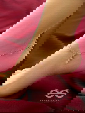 The Icey Glam - Golden Anklet