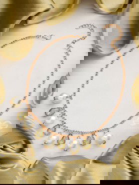 The Daisy Shrub- Golden Embellished Necklace With Anti-Tarnish Coating 