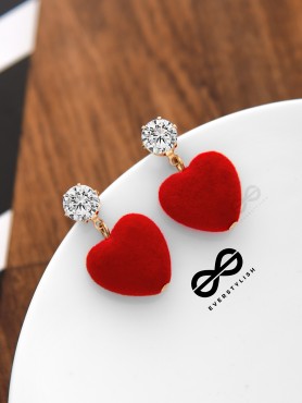 A Valentine's Tale - Beautiful Heart Earrings