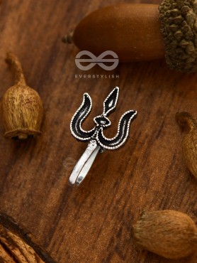 The Symbol of Strength - Non-pierced Boho Nosering