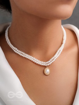 The Moonglade- White and Golden Pearl Necklace