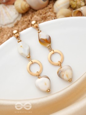 The 'Shell'abration- Golden Embellished Earrings