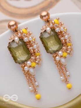THE GLAMOROUS VINE - STATEMENT DROP EARRINGS