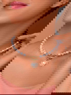 A LOVE AFFAIR - GOLDEN PEARL NECKPIECE