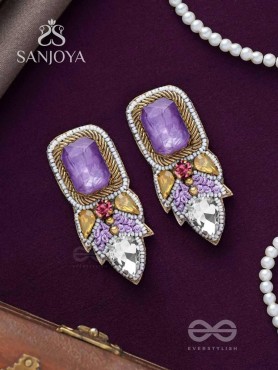 VIYATI - THE DEVIANT UNIQUENESS - STONES AND BEADS EMBROIDERED EARRINGS