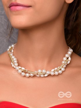 THE SHORELINE SHIMMER - GOLDEN STATEMENT NECKPIECE