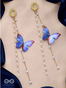 A BUTTERFLY'S TALE - GOLDEN EMBELLISHED EARRINGS 