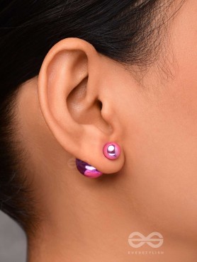 GIGGLES & GLITTERS - PURPLE PEARLS STUD EARRINGS