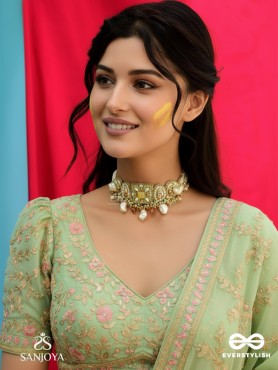 Himahati- The First Snow- Shells, Beads And Glass Drops Hand Embroidered Choker Neckpiece