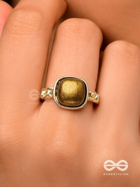 The Cocoa Charisma - Golden Ring (Adjustable)
