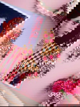 GULABI DHARA – SUHANA KHAN INSPIRED EARRINGS FEATURING KUNDAN, RED GEMSTONES AND PEARLS