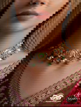 SUVARNACHANDRA - GOLDEN MOON - ROYAL KUNDAN CHOKER WITH ORNATE CRESCENT DESIGNS AND GEM EMBELLISHMENTS