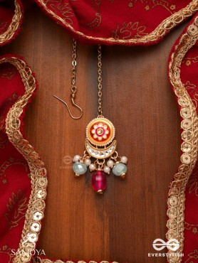 ROCHITA - BLOSSOMED TIP - ENAMELED FLORAL MAANGTIKA WITH CRESCENT AND MULTICOLORED BEADS