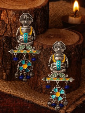VILLAGE WHIRL - TRIBAL OXIDISED EARRING
