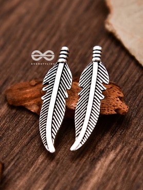 The Little Feather Studs - Tiny Trinket Earrings