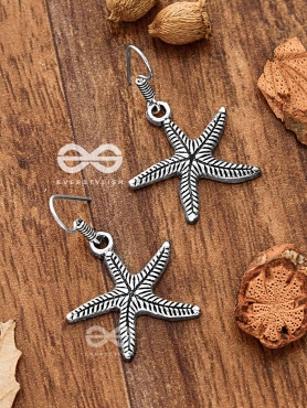 The Elegant Starfish - Tiny Trinket Earrings