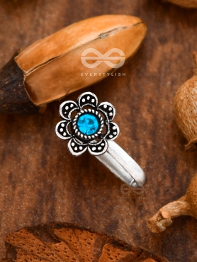 The Floral Delight - Embellished Non-pierced Nosepin (Shimmery Blue)