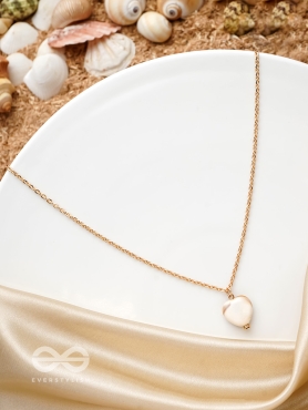 The Ivory Beach- Golden Embellished Necklace With Anti-Tarnish Coating
