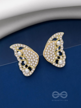 BIT OF BUTTERFLY MAGIC - GOLDEN PEARL STUDS