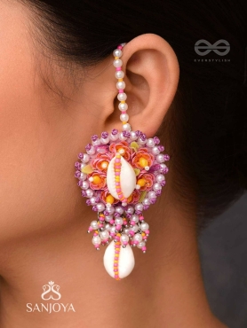 SAMBAVIKA - THE SHELL ENCHANTMENTS - BEADS AND SHELLS EMBROIDERED EARRINGS 