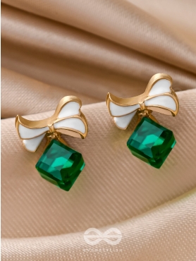 MINGLING MARVELS - GOLDEN AND GREEN EMBELLISHED STUD EARRINGS