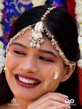 Daksayanina - Champagne Frost - Beads, Shells And Glass Drops Hand Embroidered Maangtika