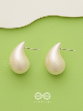 Glitter Drops - Holographic Acrylic Earrings (White)