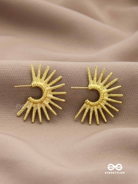 SUNLIT GLORY- GLISTENING SPIKED HOOPS