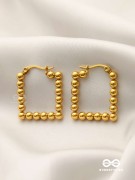 AURELIA HOOPS &ndash; MINIMAL YET ELEGANT GOLD GEOMETRIC STAINLESS STEEL HOOPS