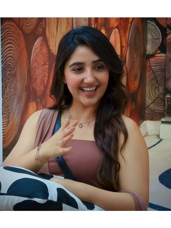 Ashnoor Kaur