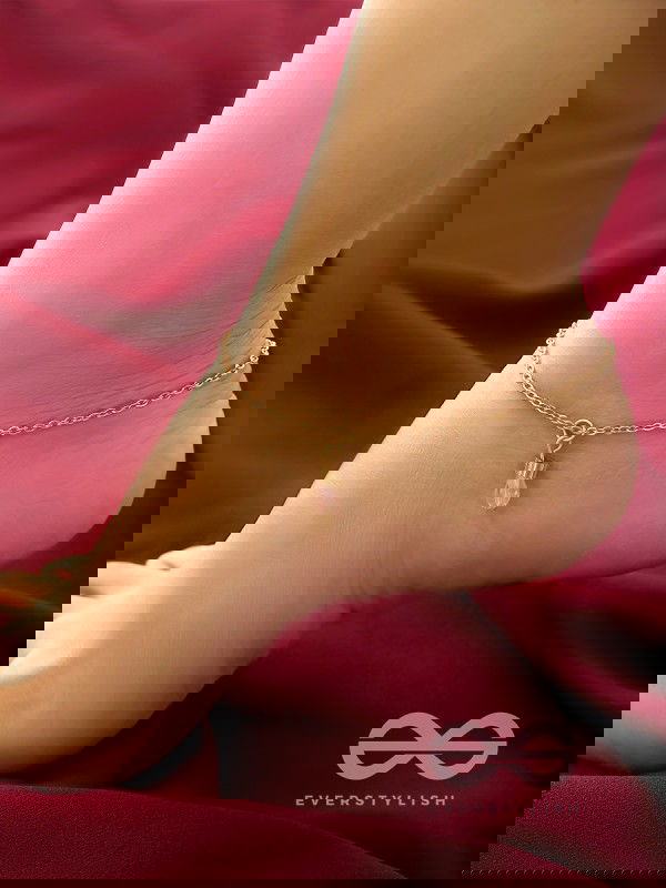 The Icey Glam - Golden Anklet