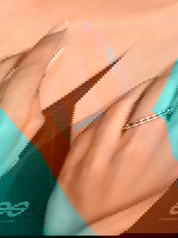 The Sparkling Skyline- Silver Layered Ring