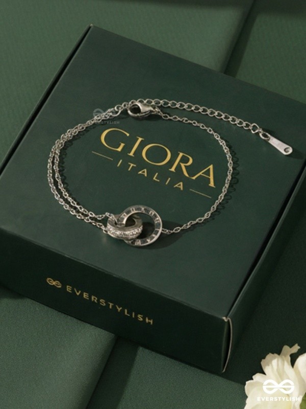 GIORA ITALIA - ORLA CONNECT – STAINLESS STEEL ANTI-TARNISH INTERLOCK SILVER BRACELET