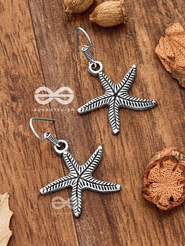 The Elegant Starfish - Tiny Trinket Earrings